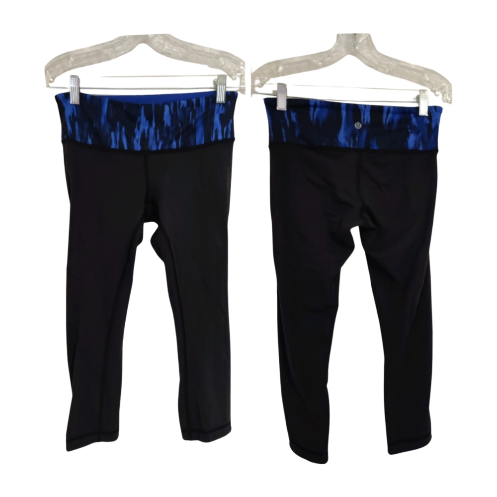 Lululemon Reversible Crops black and blue